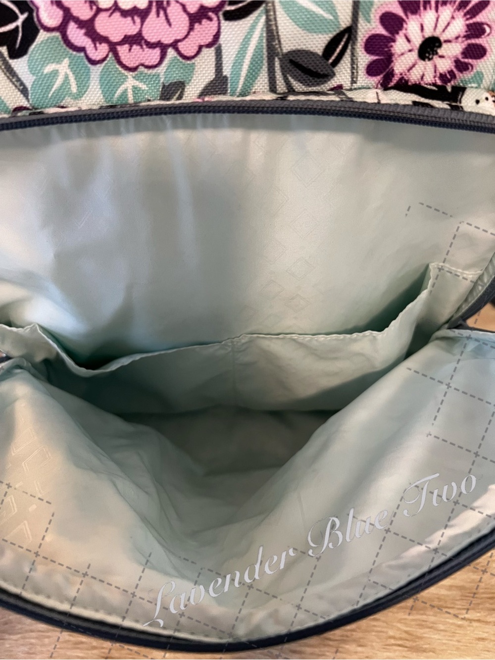 VERA BRADLEY Penelope’s Garden Convertible Ripstop Laptop Backpack Diaper Floral - Picture 5 of 15